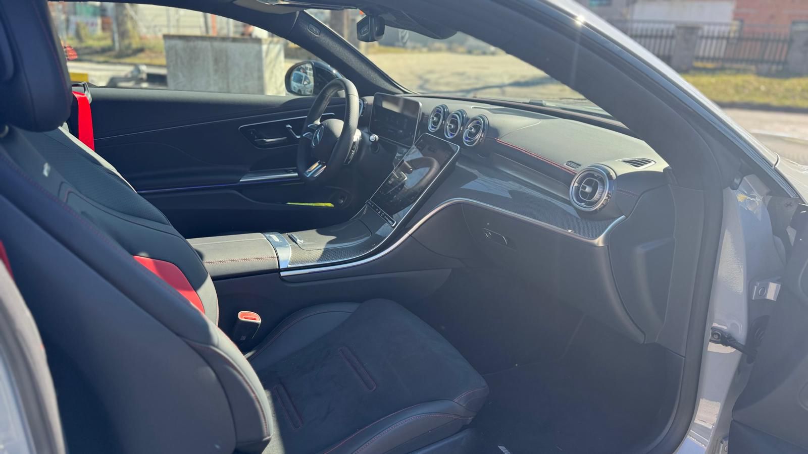 Mercedes Benz CLE53 AMG thumbnail 15