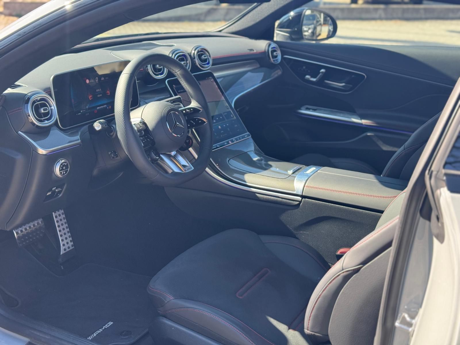 Mercedes Benz CLE53 AMG thumbnail 3