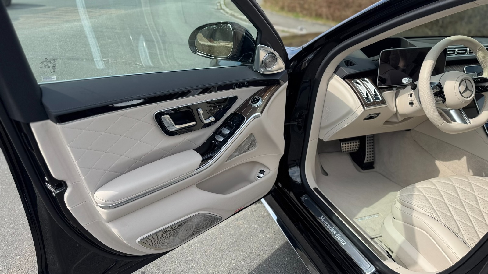 Mercedes 580e thumbnail 11