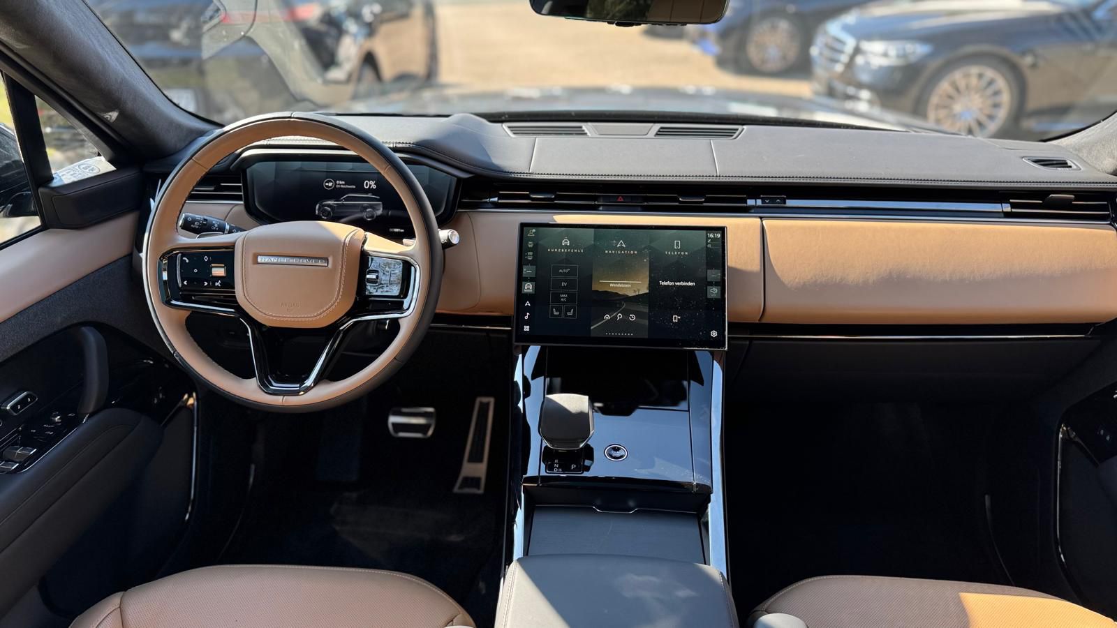 Rang Rover Sport D350 Autobiography thumbnail 11