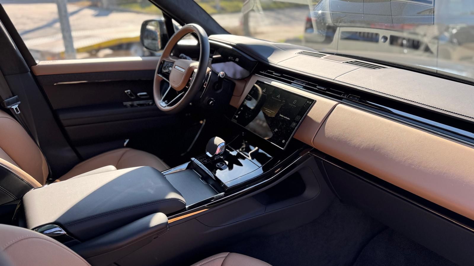 Rang Rover Sport D350 Autobiography thumbnail 15